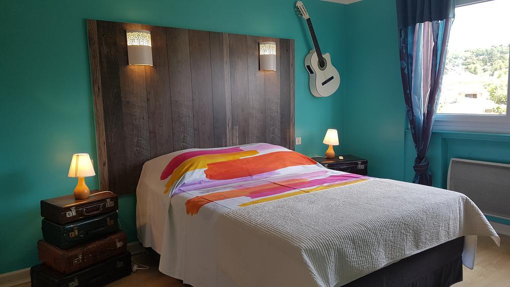 Chambre D'Hotes Le Cypres Bleu Roussillon  Ngoại thất bức ảnh